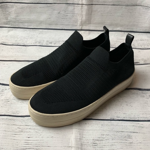 j slides nyc sneakers